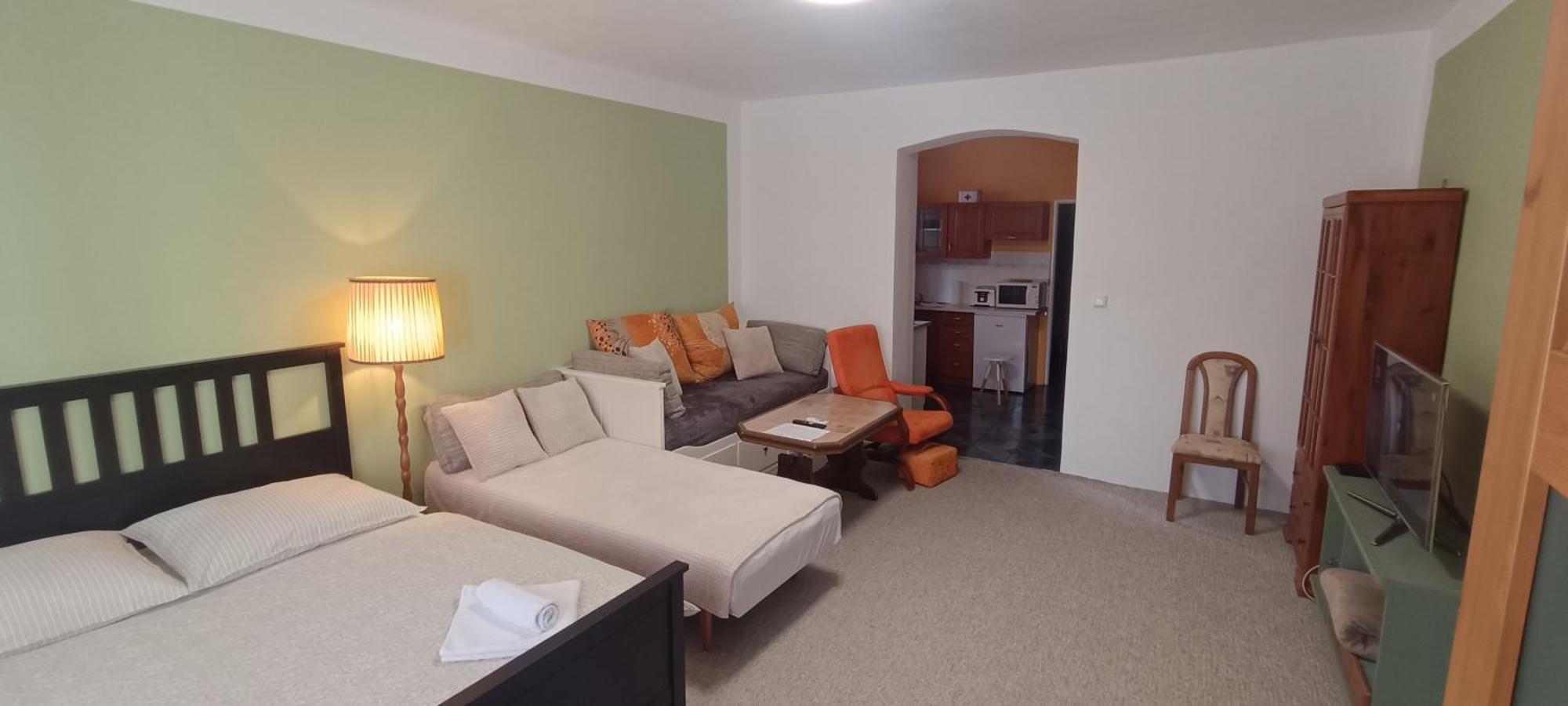 Apartman Horni Slavkov Hodinarstvi Exterior photo