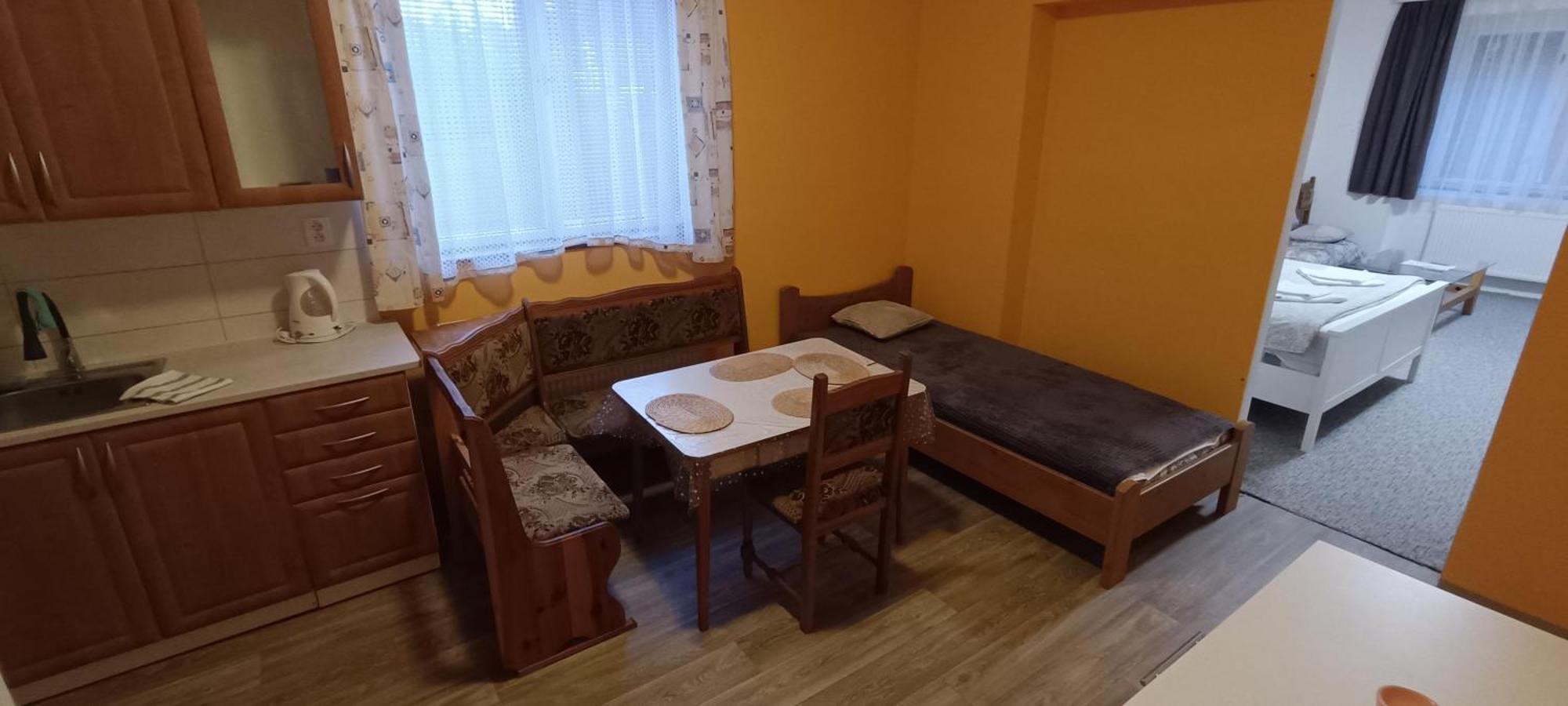 Apartman Horni Slavkov Hodinarstvi Exterior photo